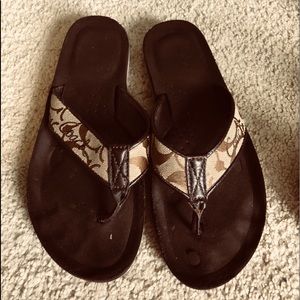 Coach Jencey flip flops